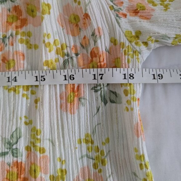 Cupcakes and Cashmere Blouse Women's Small Floral Peasant Smock Metallic Fringe - Picture 14 of 15